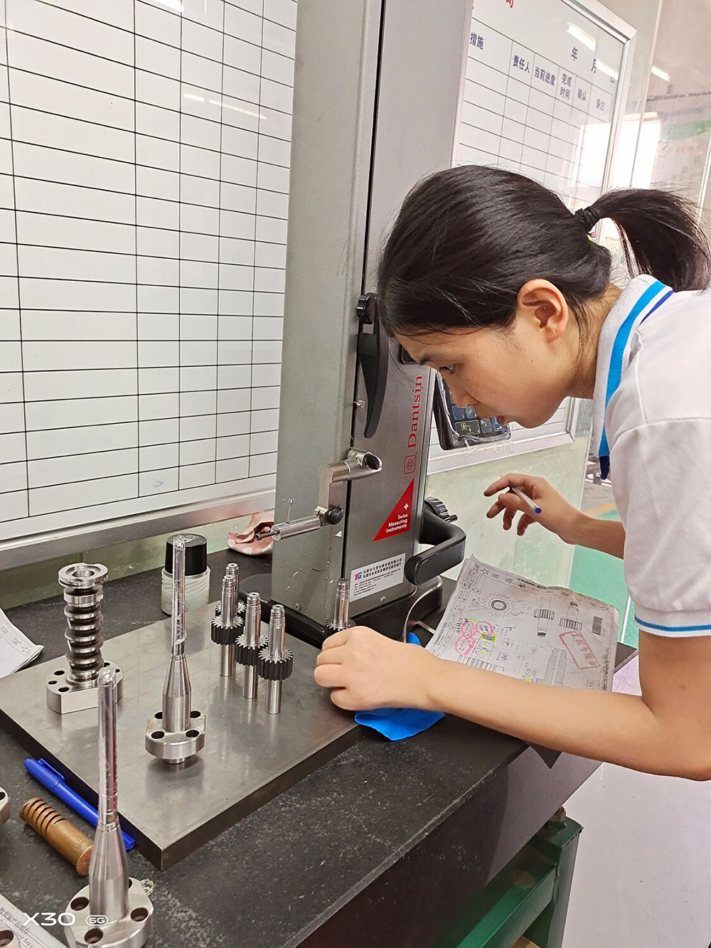 Dimensional-inspection-of-precision-parts.jpg